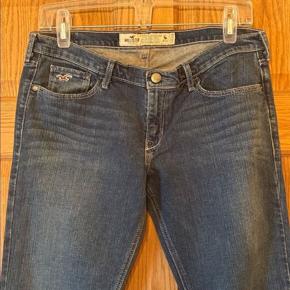 HOLLISTER Y2K Venice Low Rise Bootcut Jeans - Picture 10 of 13